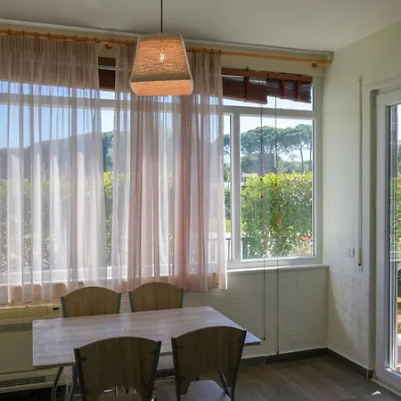 Gjiri I Lalzit - Savita - Kompleksi Turistik Lura 2 Apartamento *