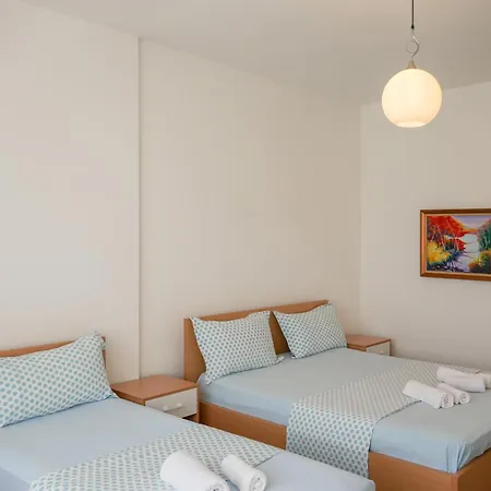 Gjiri I Lalzit - Savita - Kompleksi Turistik Lura 2 Apartment *